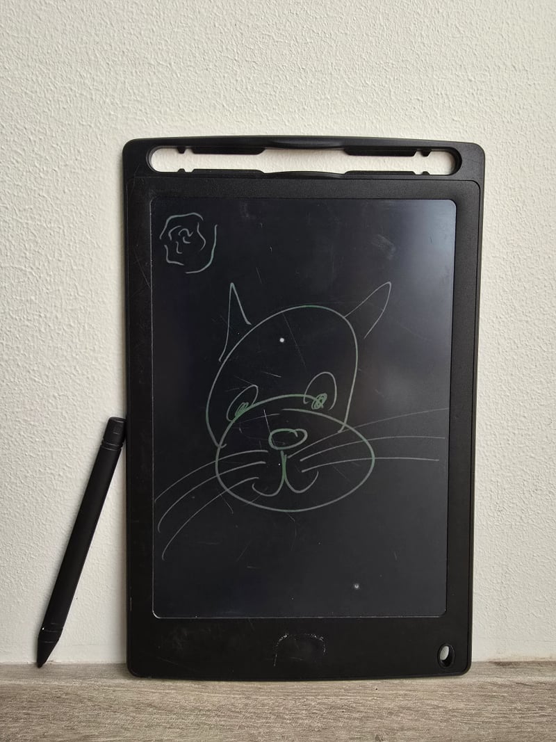 Tablet rysunkowy z rysikiem